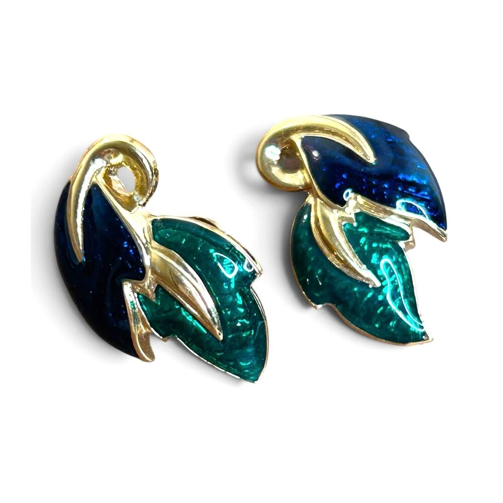 Vtg Retro Peacock Blue Emerald Green Enamel Leafy Gold Tone Clip On Earrings